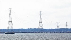 Existing Dominion power lines. Photo credit: Daily Press.
